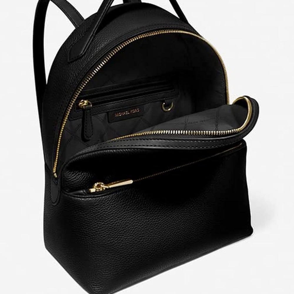 Michael Kors Womens Valerie Medium Logo Backpack 30F2G9VB2B
Black
NWT - Picture 7 of 16